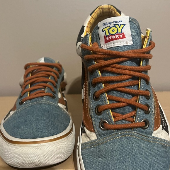 Vans Toy Story x Old Skool 'Woody' (M7.5) - Picture 5 of 7
